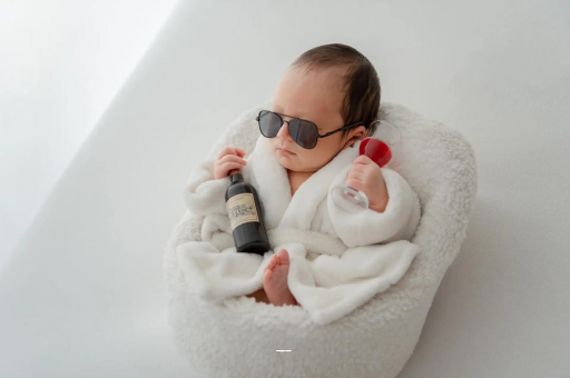 供卵包生男孩公司怀孕初期感觉肚子胀